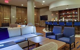 Courtyard Republic Airport Long Island/Farmingdale